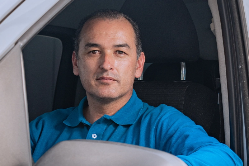 alquiler-de-vehiculos-con-conductor